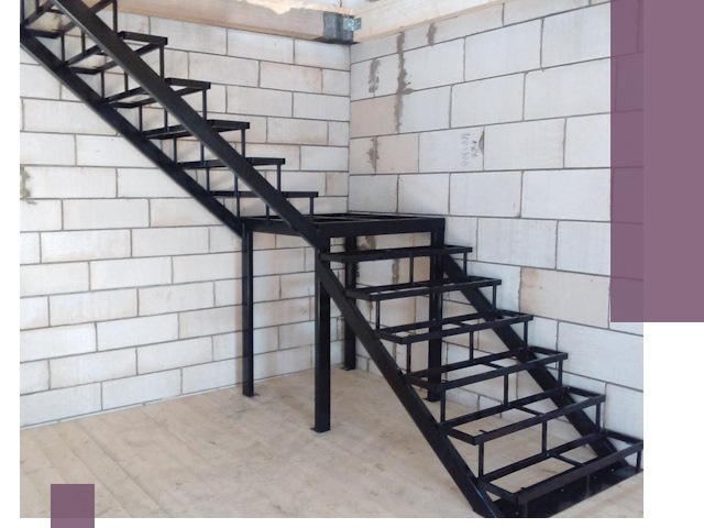 Лестницы на металлокаркасе под ключ в Карталах — изготовление и монтаж