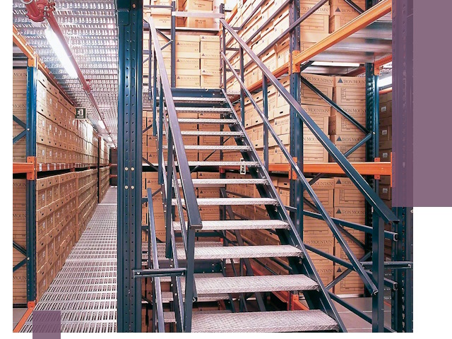 Лестницы складские прочные и безопасные под ключ в Карталах