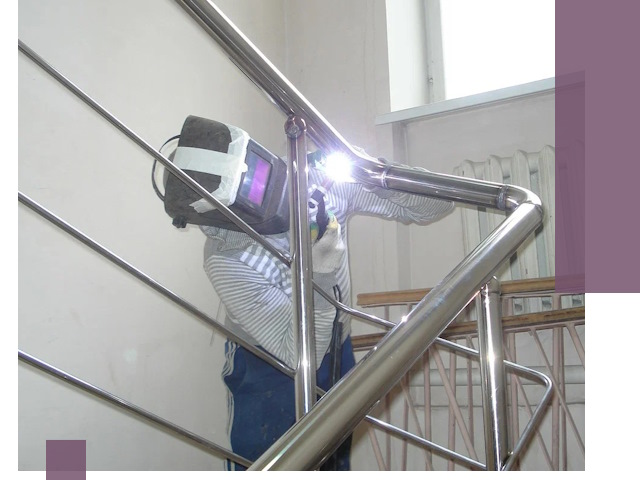 Монтаж перил и ограждений качественно в Карталах