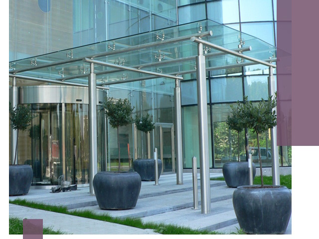 Навесы из стекла на заказ в Карталах — монтаж и установка