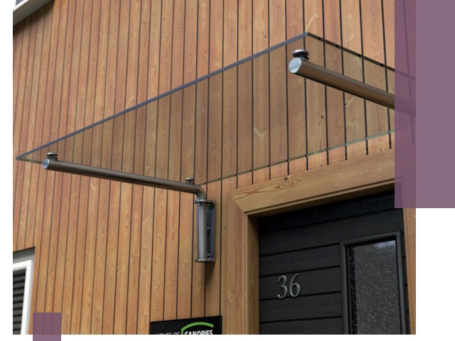 Стеклянные козырьки на входы и фасады в Карталах