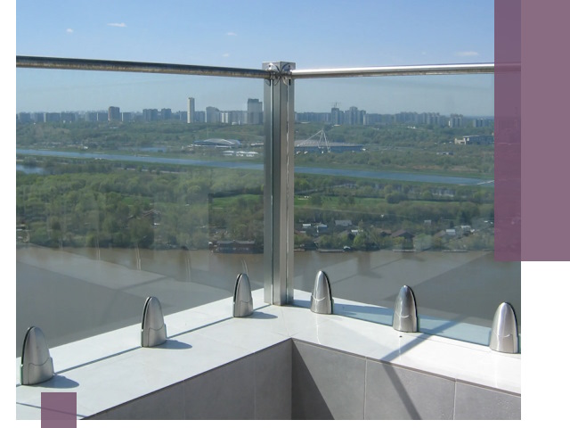 Стеклянные парапеты премиум класса в Карталах для домов и бизнесов