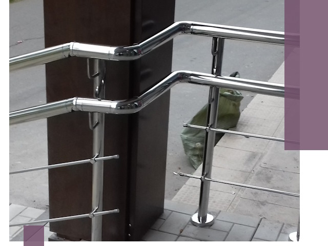 Монтаж поручней из нержавеющей стали в Карталах качественно и быстро